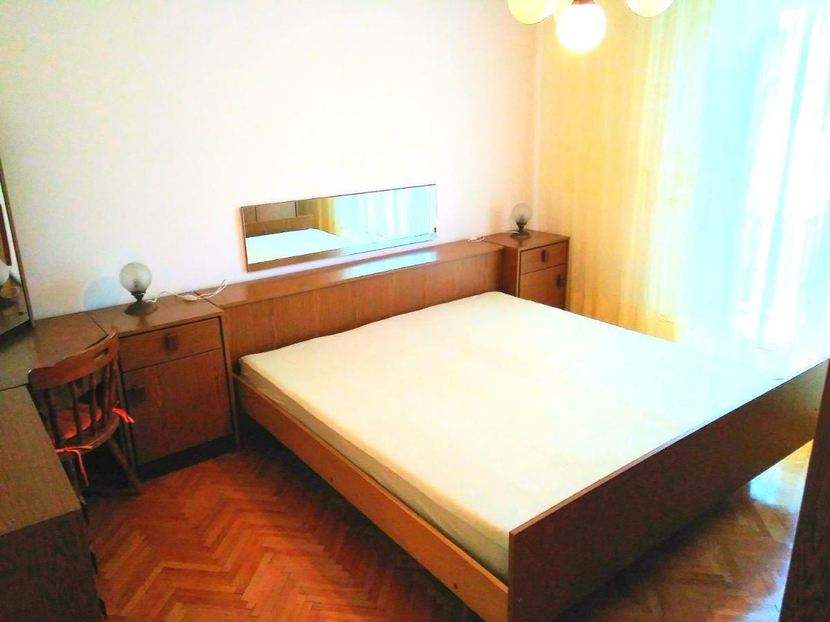 Apartman Antulov Srima Exterior foto