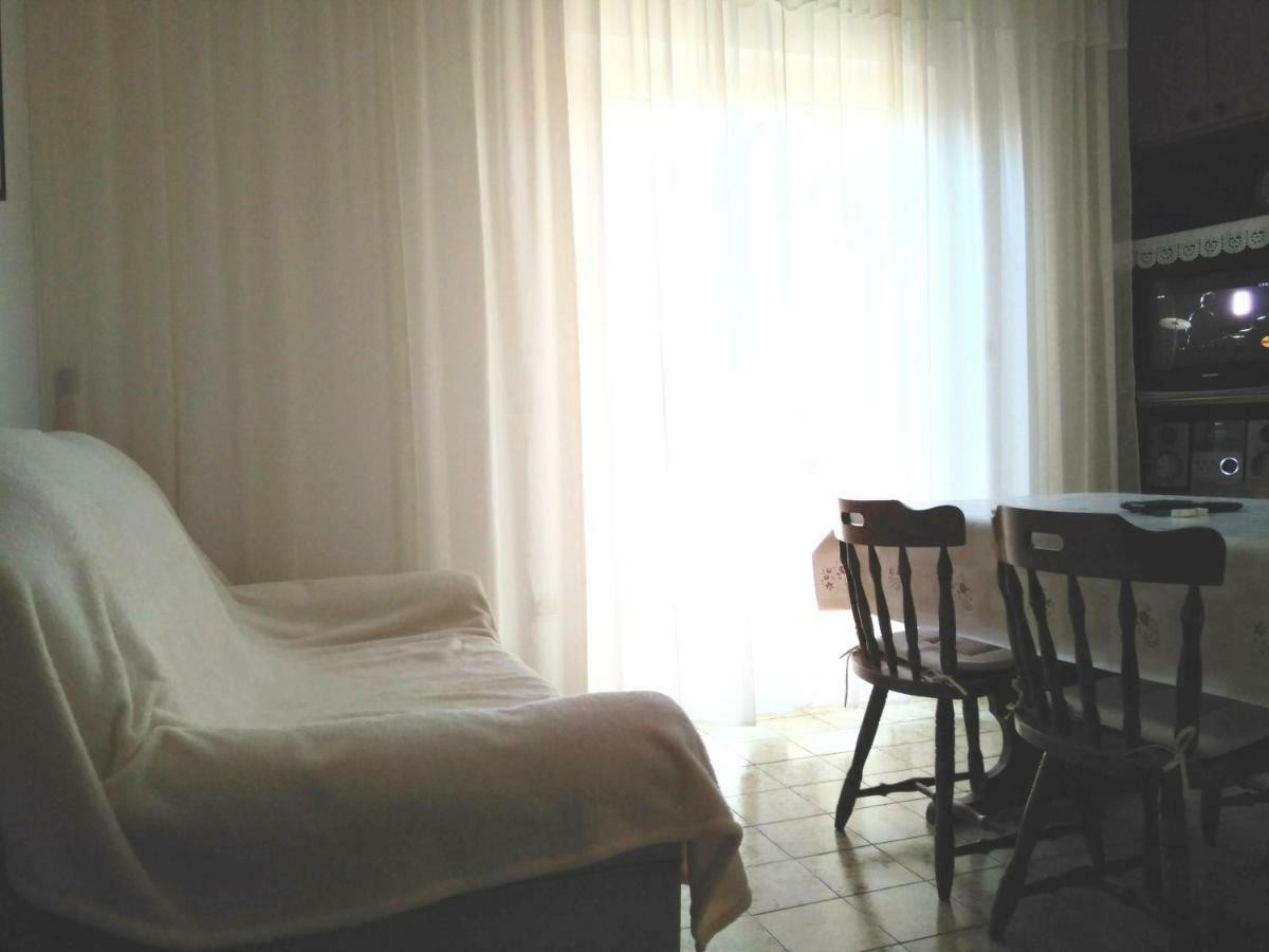 Apartman Antulov Srima Exterior foto